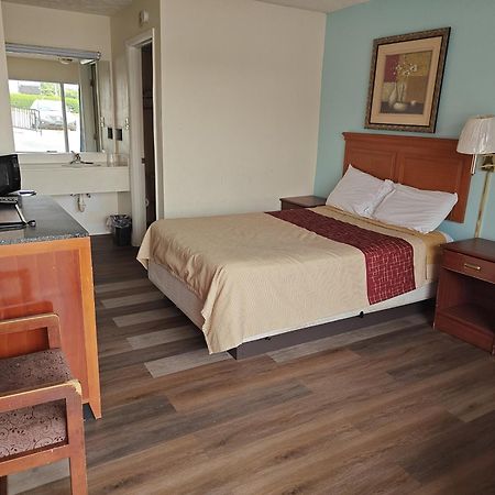 Countryside Inn Motel Ричмонд Экстерьер фото